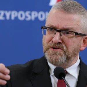 Grzegorz Braun Antisemite